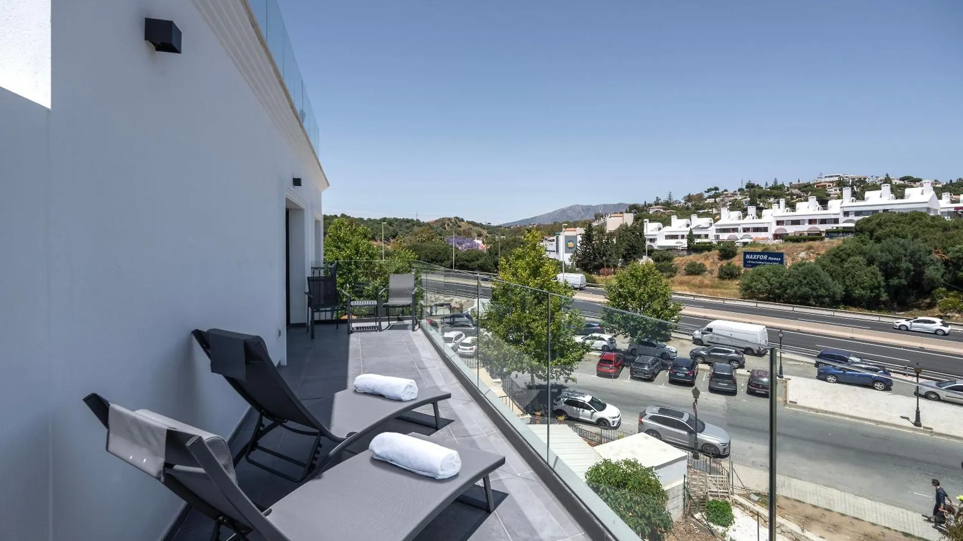 The Orange House Boutique Hotel And Upstairs Rooftop Bar Center Of La Cala De Mijas 100M From The Beach